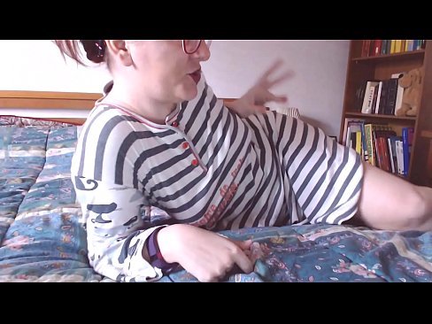❤️ E lawe i kēia moa ʻeleʻele nui i loko o kou waha ke kauā liʻiliʻi Porno ma haw.sexuria-net.ru ☑